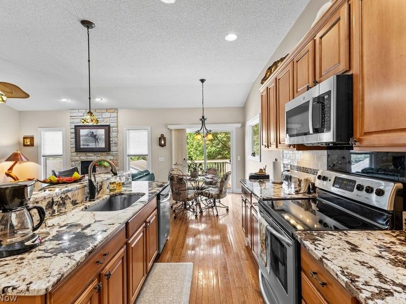 847 Heron Lakes Circle, Cuyahoga Falls, OH 44223 Photo 20