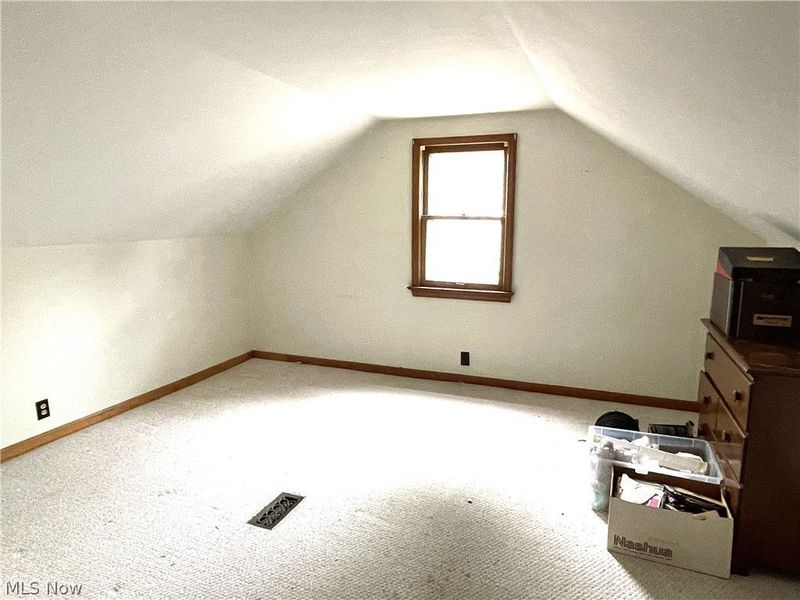 28532 Lake Shore Boulevard, Willowick, OH 44095 Photo 12