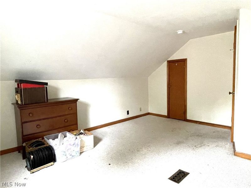 28532 Lake Shore Boulevard, Willowick, OH 44095 Photo 13