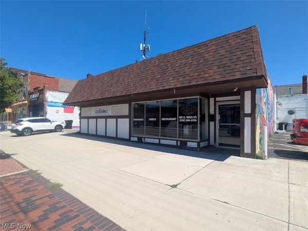 651 E 185th Street , Euclid, OH 44119