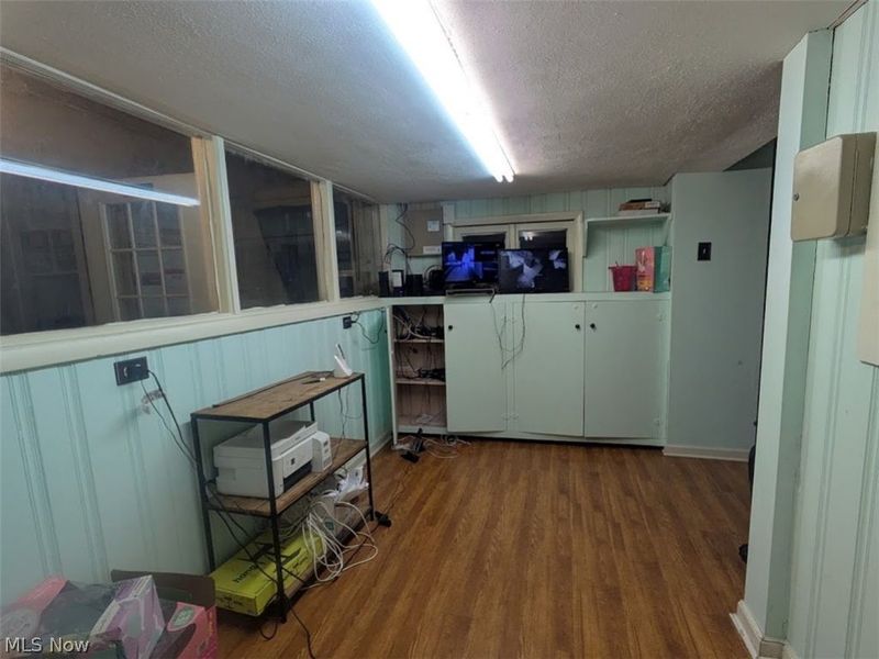 651 E 185th Street , Euclid, OH 44119 Photo 21