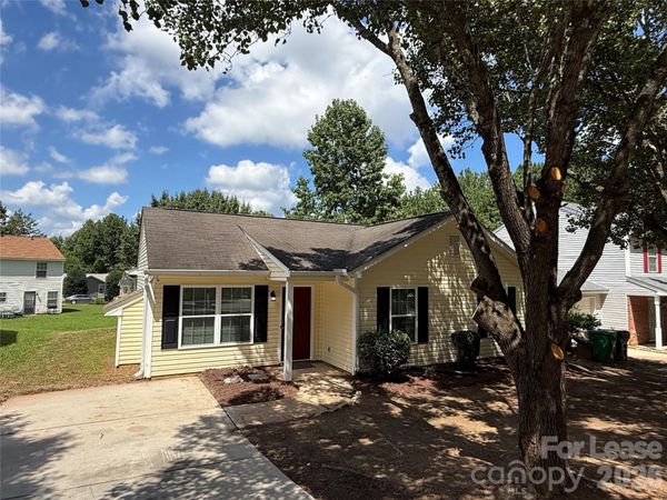 404 Kingville Drive, Charlotte, NC 28213
