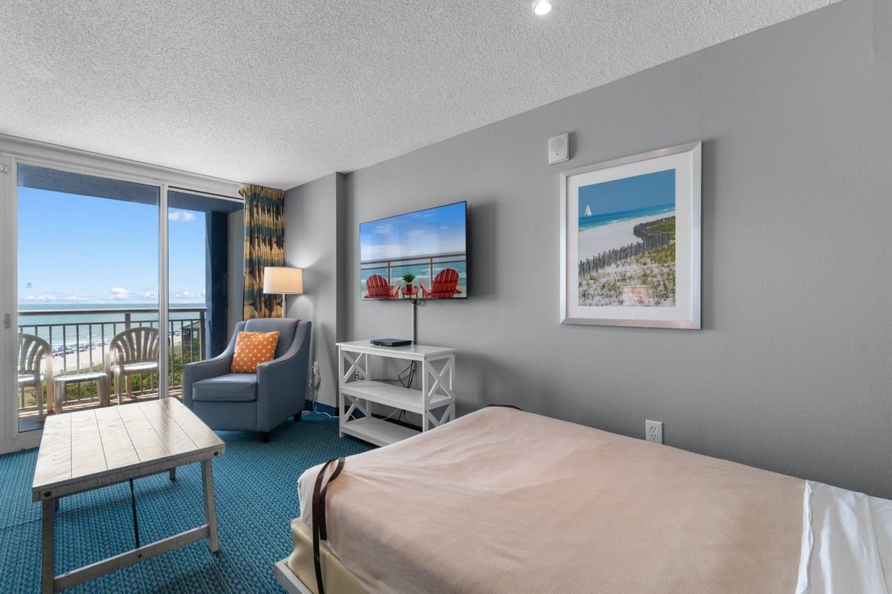 300 N Ocean Blvd. Photo 13