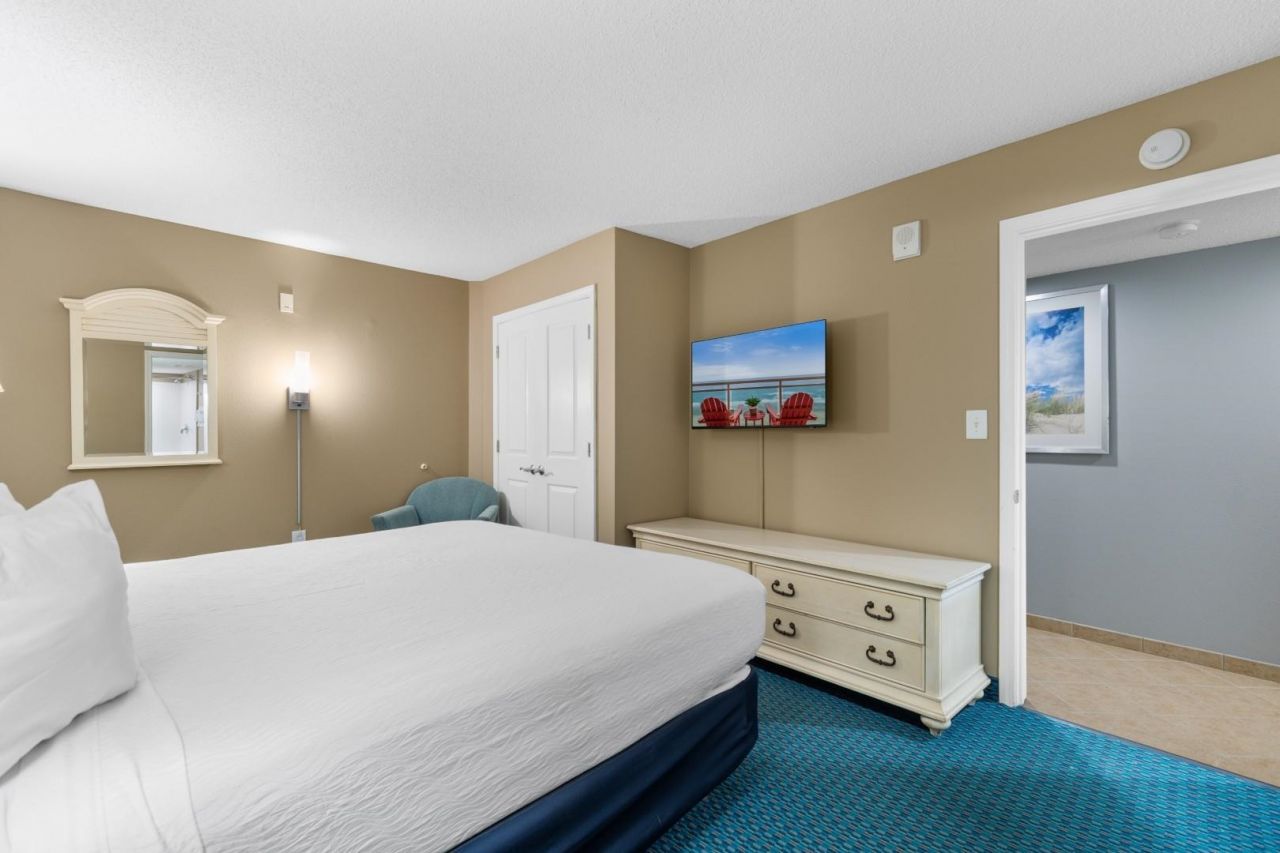 300 N Ocean Blvd. Photo 15