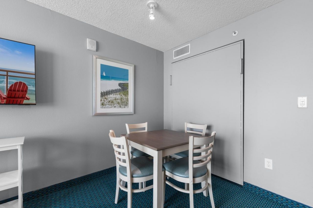 300 N Ocean Blvd. Photo 8