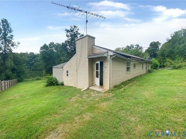 743 N Ruritan Drive , Palmyra, VA 22963