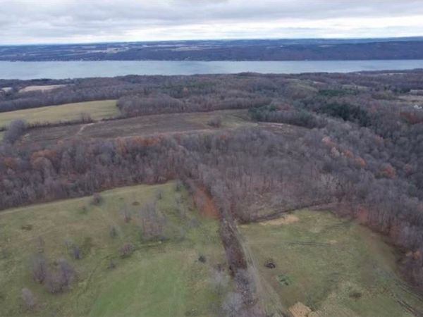 4765 Seneca Point Road, Canandaigua, NY 14424