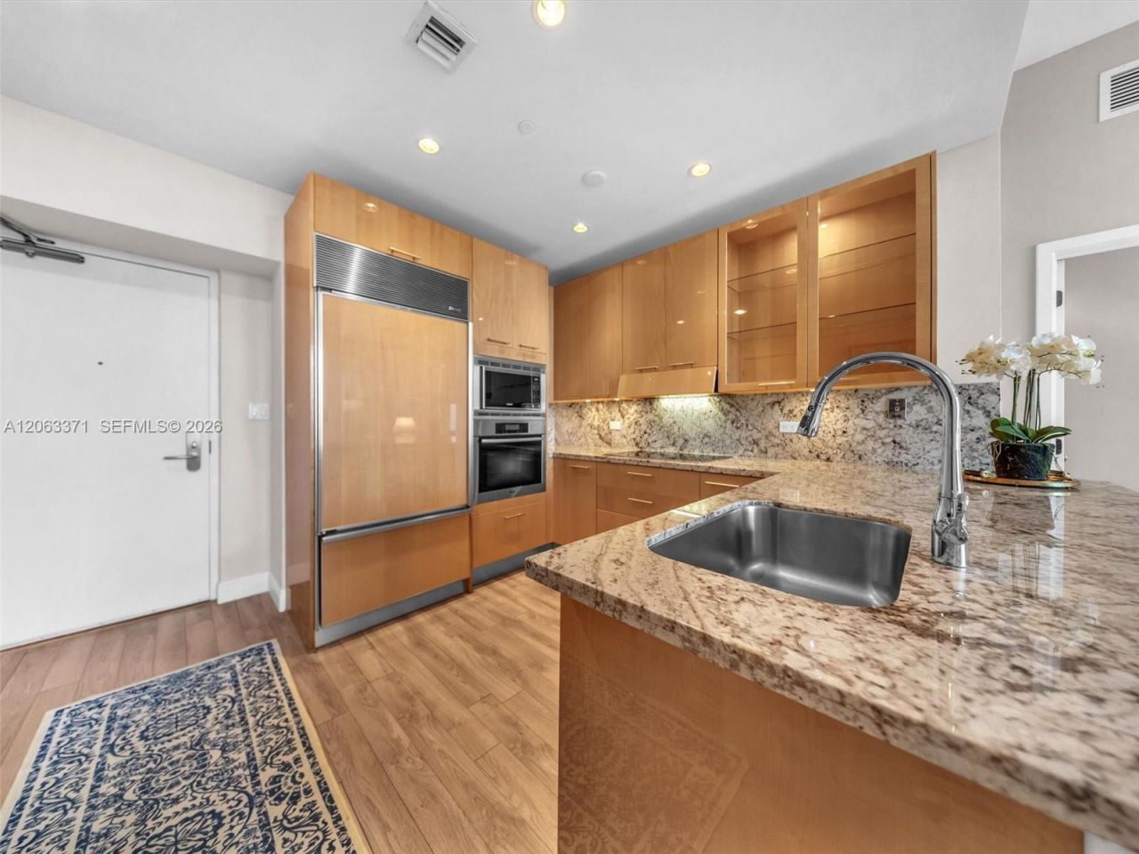 Please Call For Address, Unit 512, Miami Beach, FL 33141 Photo