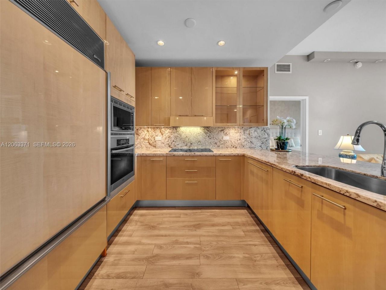 Please Call For Address, Unit 512, Miami Beach, FL 33141 Photo