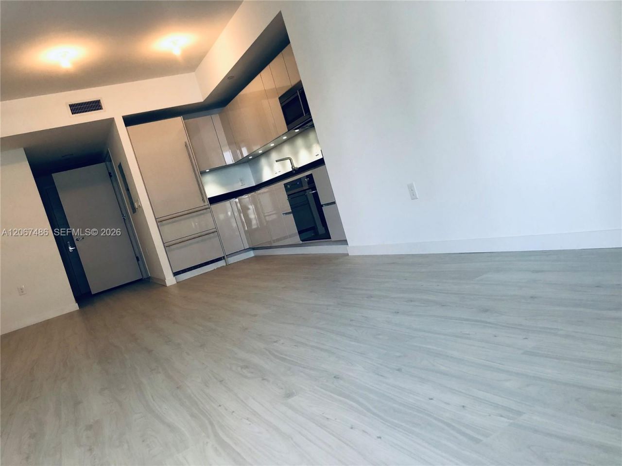 1010 Brickell Ave , Unit 3608, Miami, FL 33131 Photo