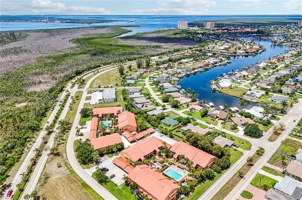 5510 SW 4th Pl , Unit 605, Cape Coral, FL 33914 Photo