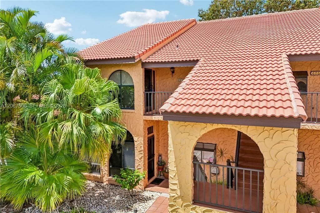 5510 SW 4th Pl , Unit 605, Cape Coral, FL 33914 Photo