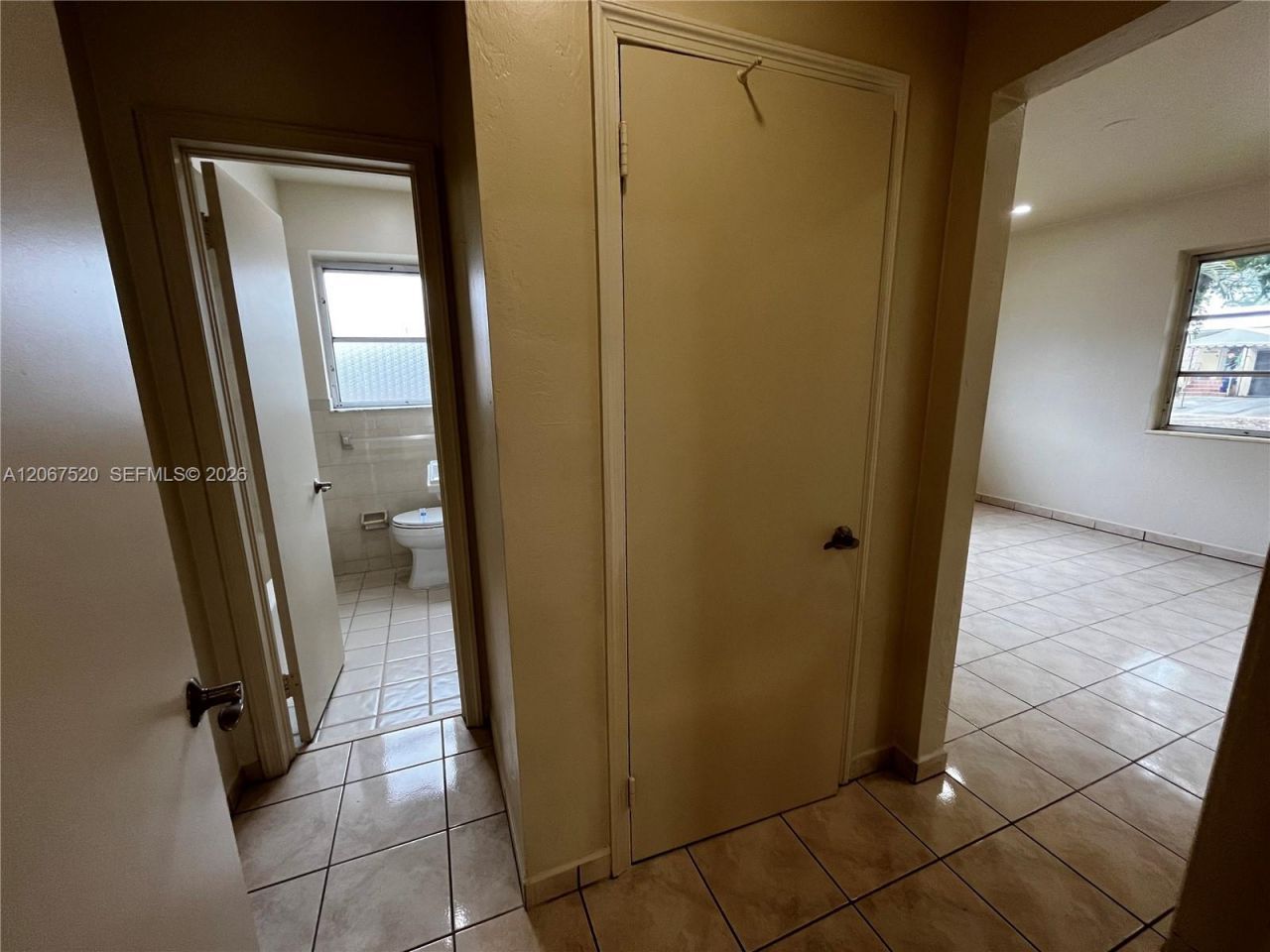 3351 SW 18th St, Unit 3351, Miami, FL 33145 Photo