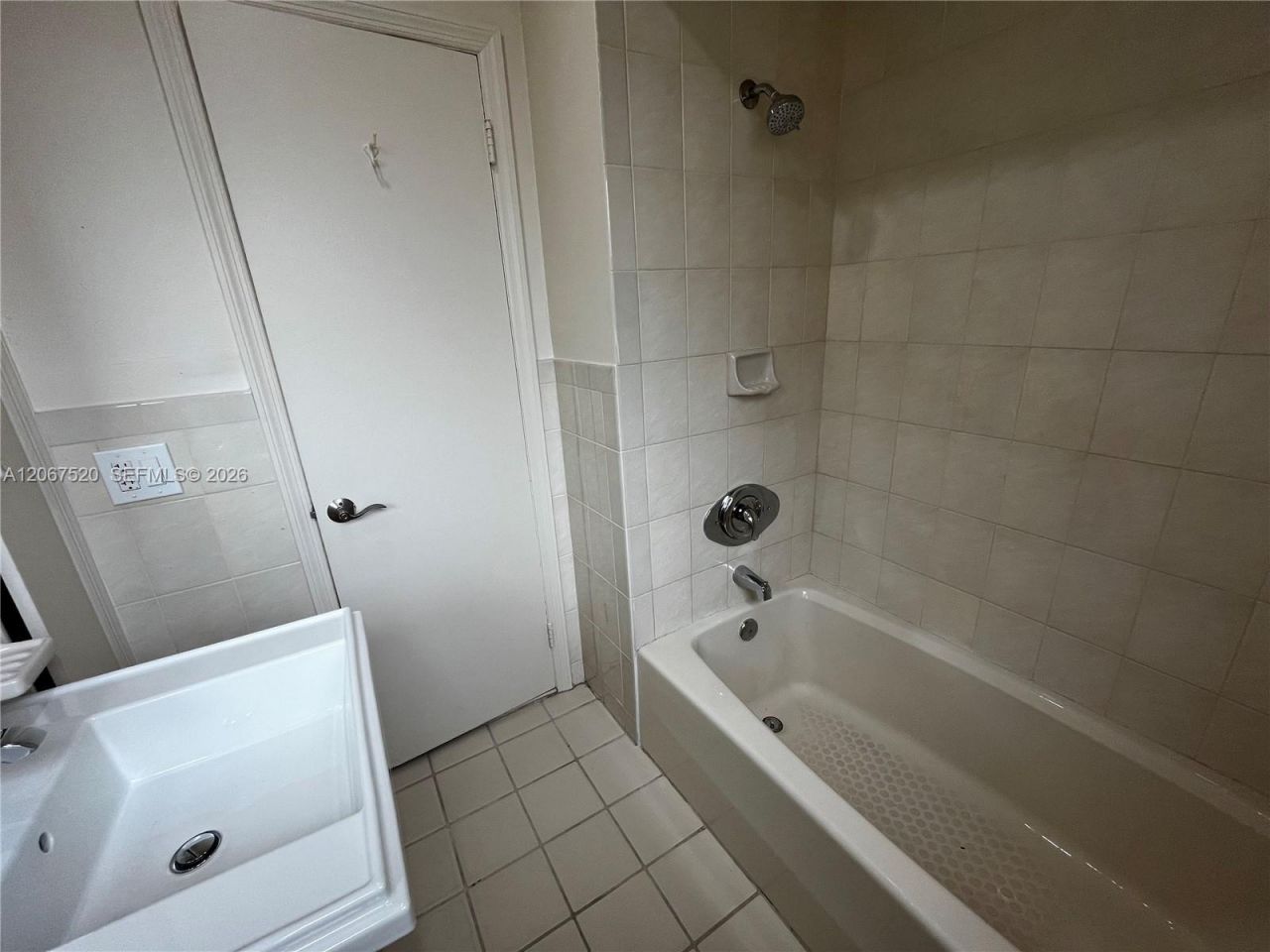 3351 SW 18th St, Unit 3351, Miami, FL 33145 Photo