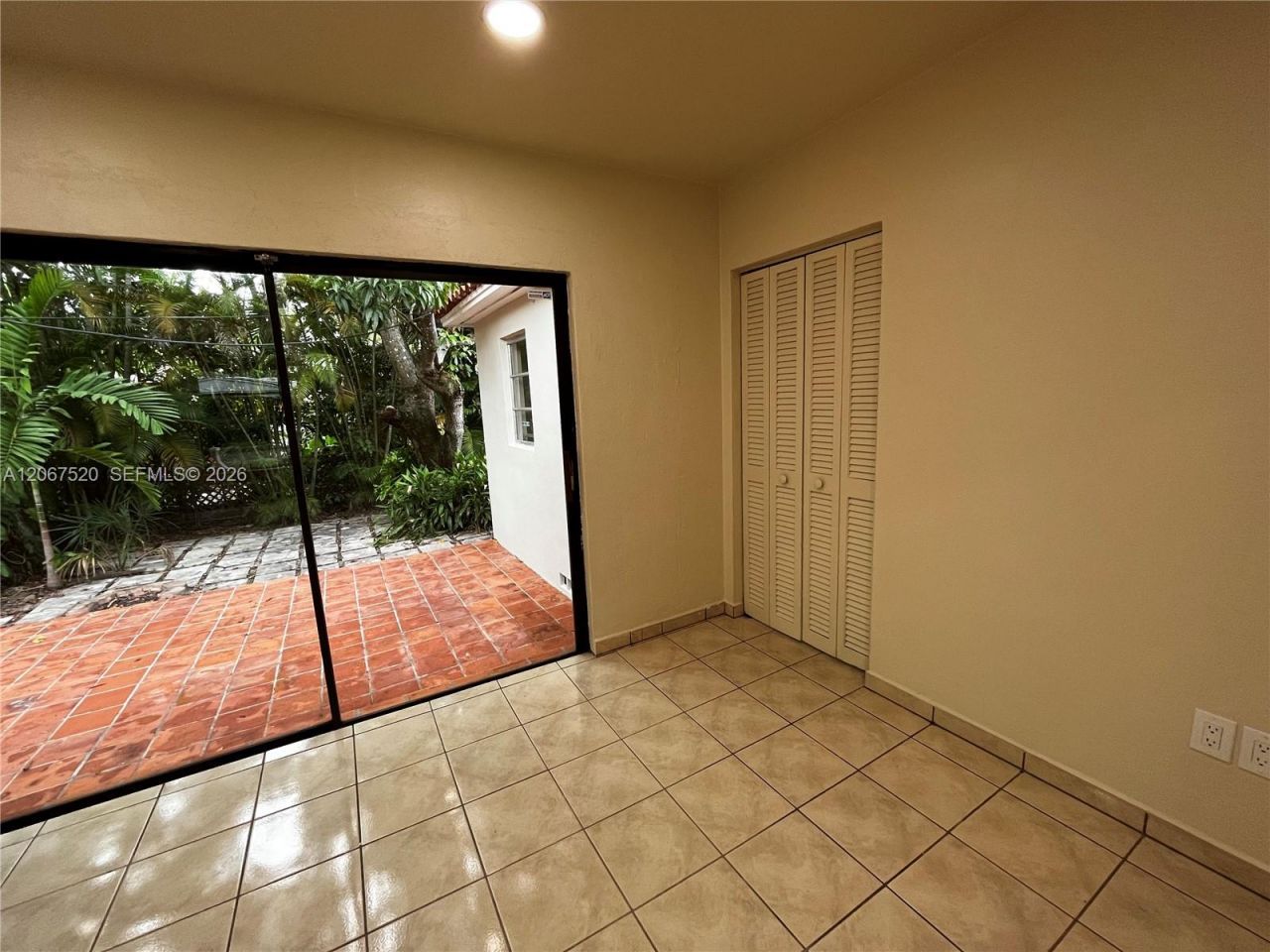 3351 SW 18th St, Unit 3351, Miami, FL 33145 Photo