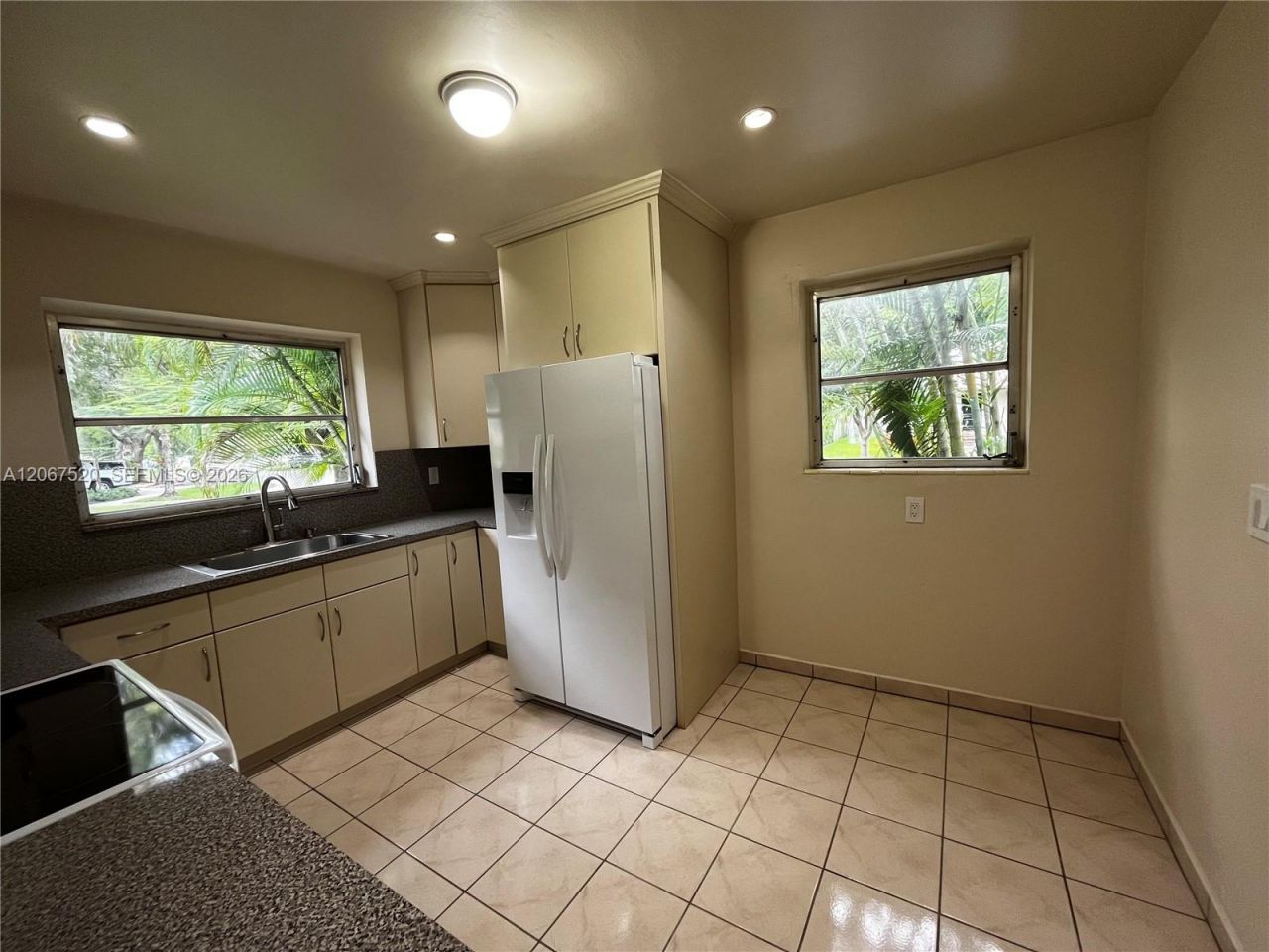 3351 SW 18th St, Unit 3351, Miami, FL 33145 Photo
