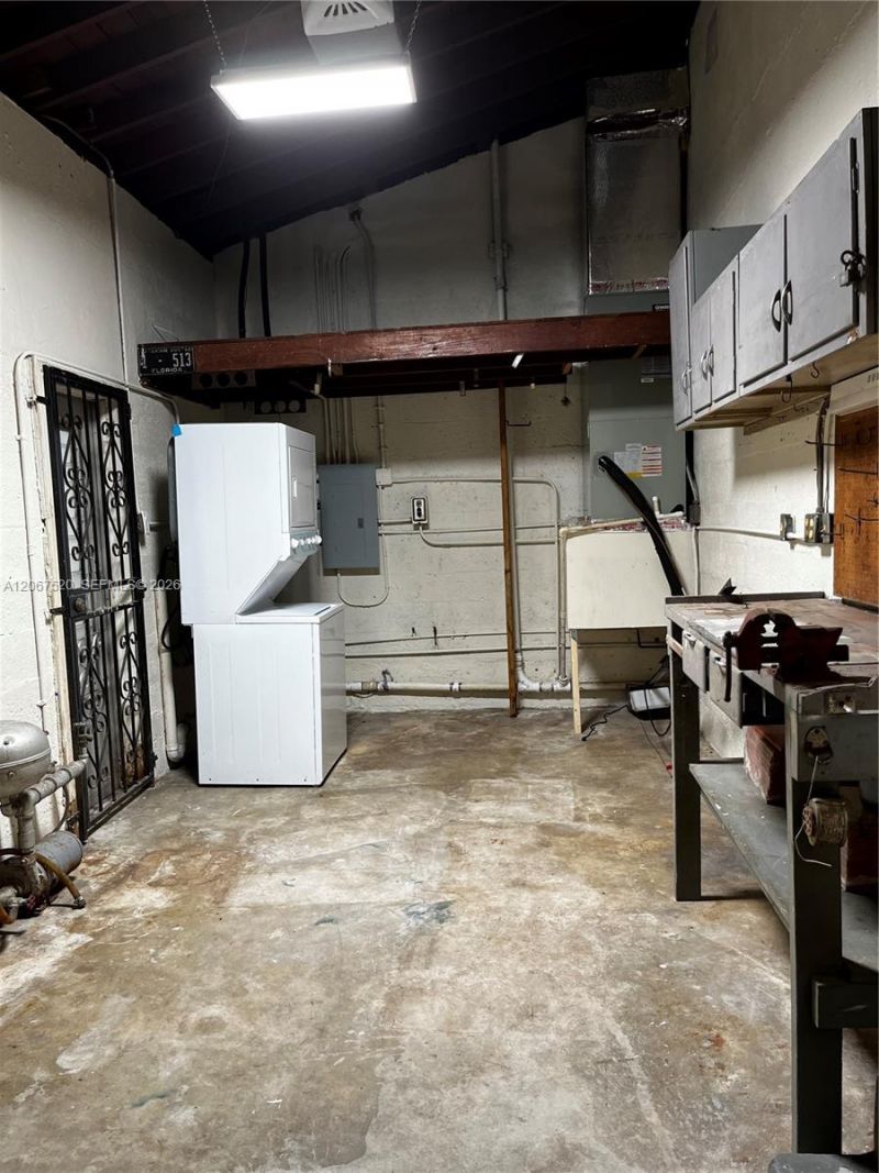 3351 SW 18th St, Unit 3351, Miami, FL 33145 Photo