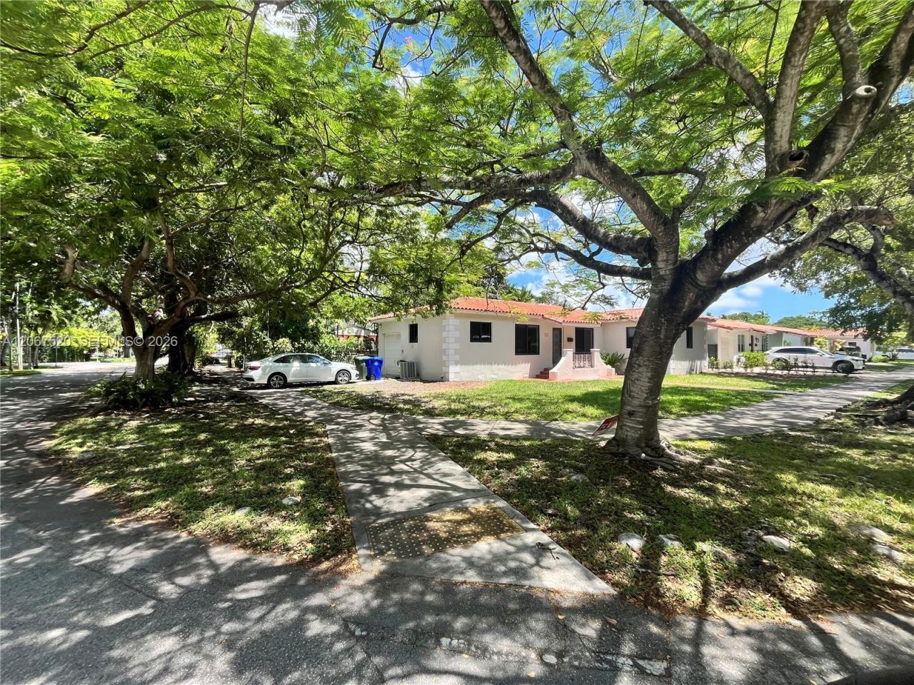 3351 SW 18th St, Unit 3351, Miami, FL 33145 Photo
