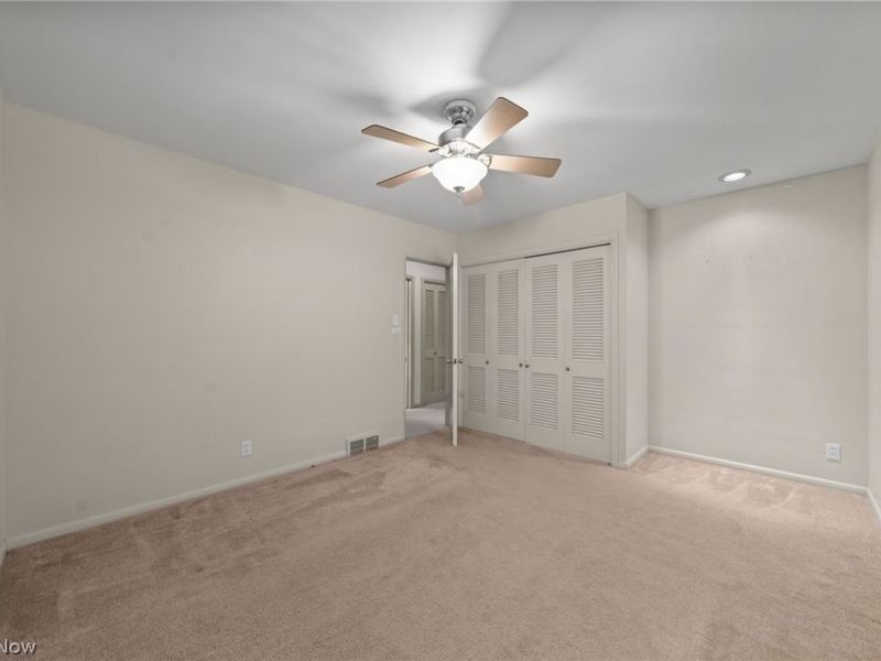 24800 Shaker Boulevard , Beachwood, OH 44122 Photo 23