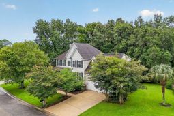 200 Oak Point Landing Drive photo 4