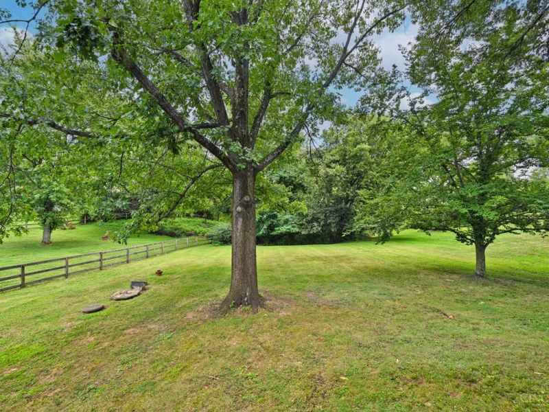 7219 Kirkridge, Green Township, OH 45233 Photo 42