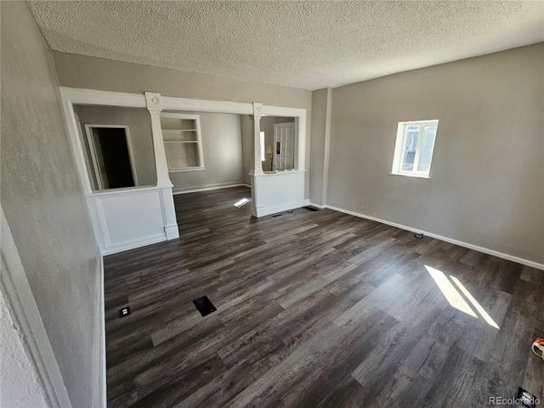 738 W 4th Avenue , Denver, CO 80223