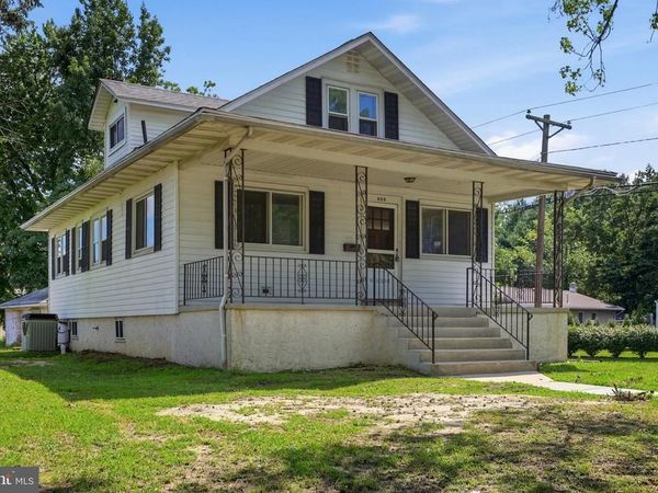 608 WASHINGTON TERRACE, AUDUBON, NJ 08106