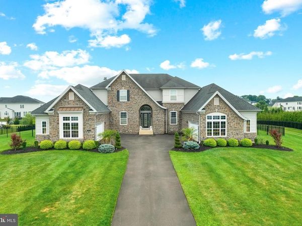 4 SHADY PINES DRIVE, IVYLAND, PA 18974