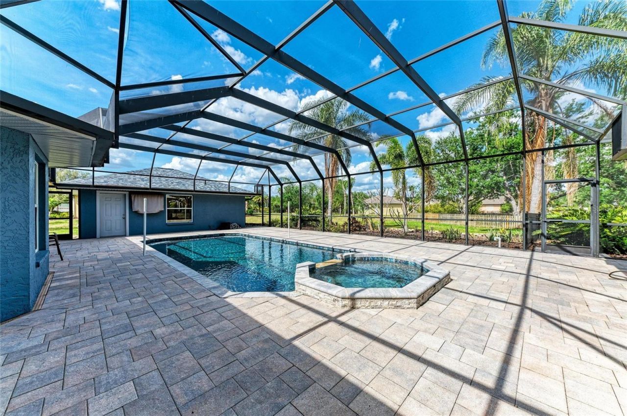 13615 4th Avenue Ne, Bradenton, FL 34212 Photo