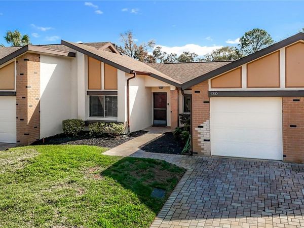 7385 CRESTWOOD DRIVE , WEEKI WACHEE, FL 34613
