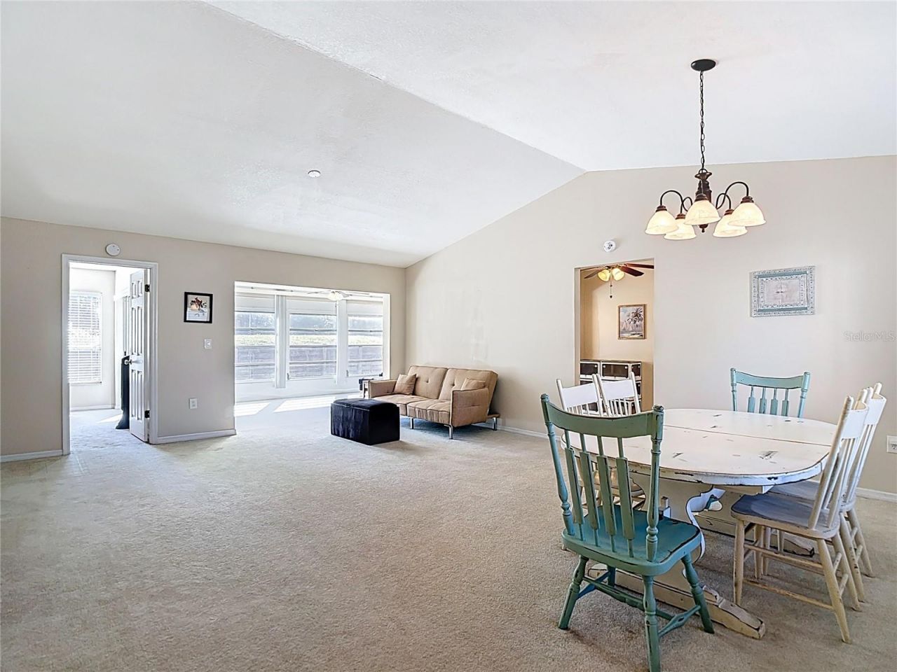 7385 Crestwood Drive, Weeki Wachee, FL 34613 Photo