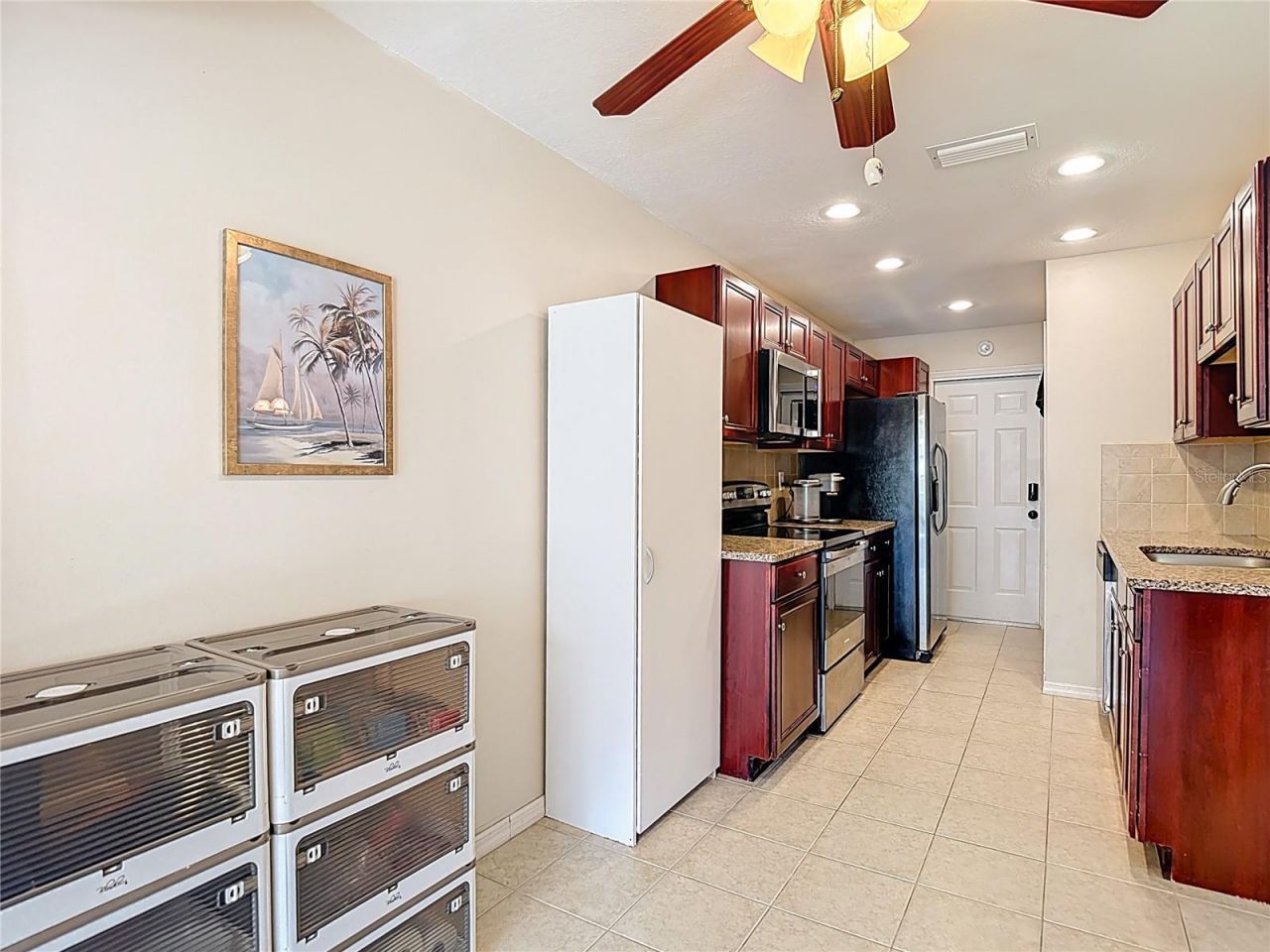 7385 Crestwood Drive, Weeki Wachee, FL 34613 Photo