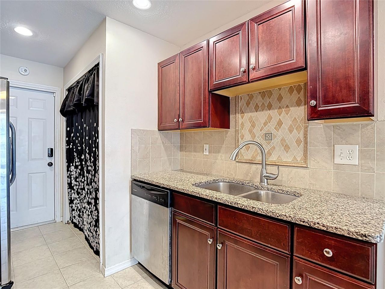 7385 Crestwood Drive, Weeki Wachee, FL 34613 Photo