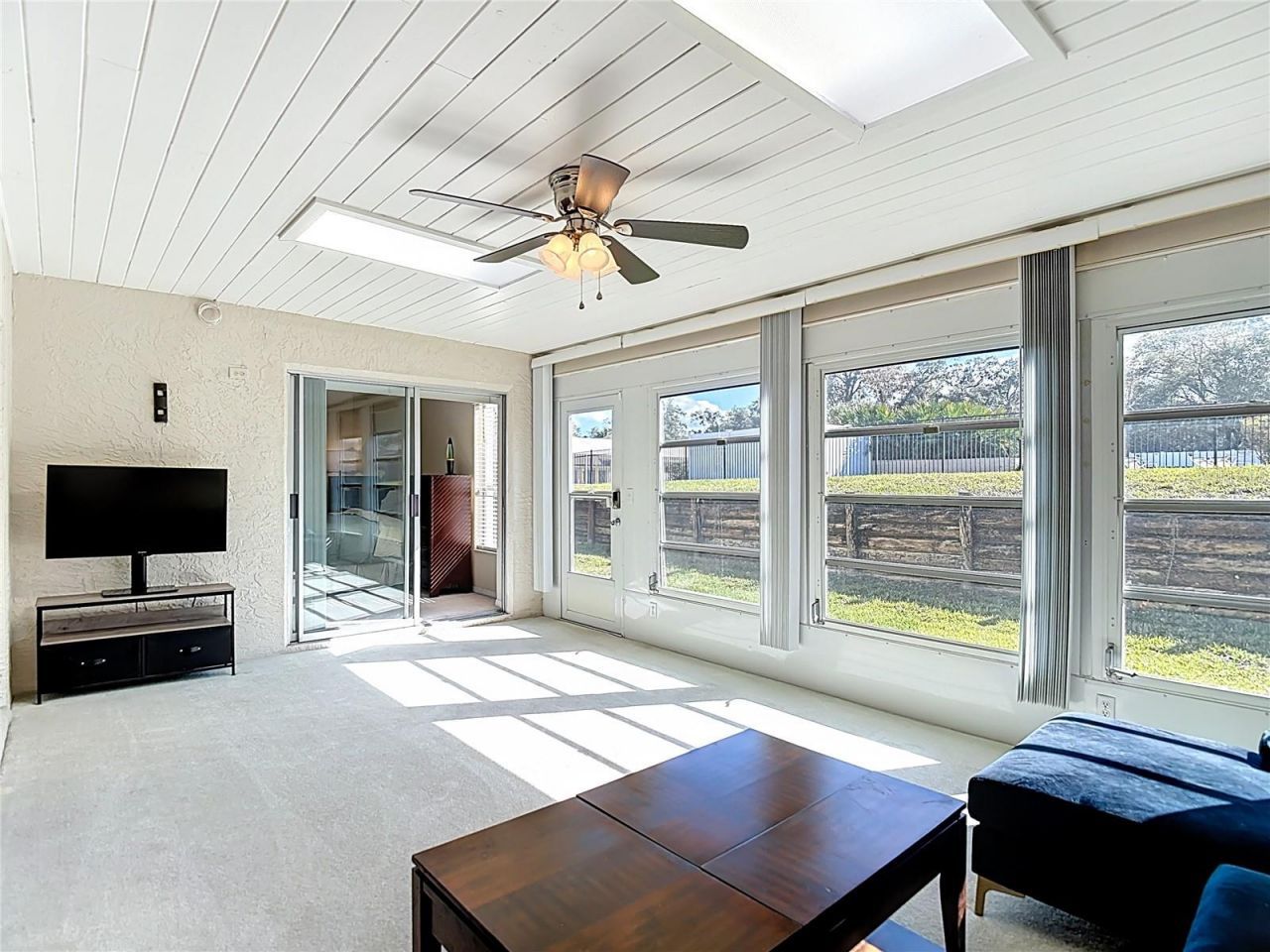 7385 Crestwood Drive, Weeki Wachee, FL 34613 Photo