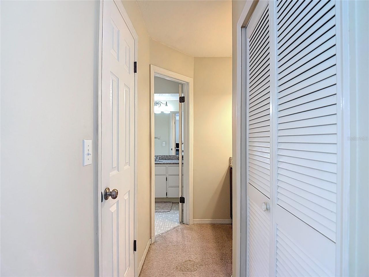 7385 Crestwood Drive, Weeki Wachee, FL 34613 Photo