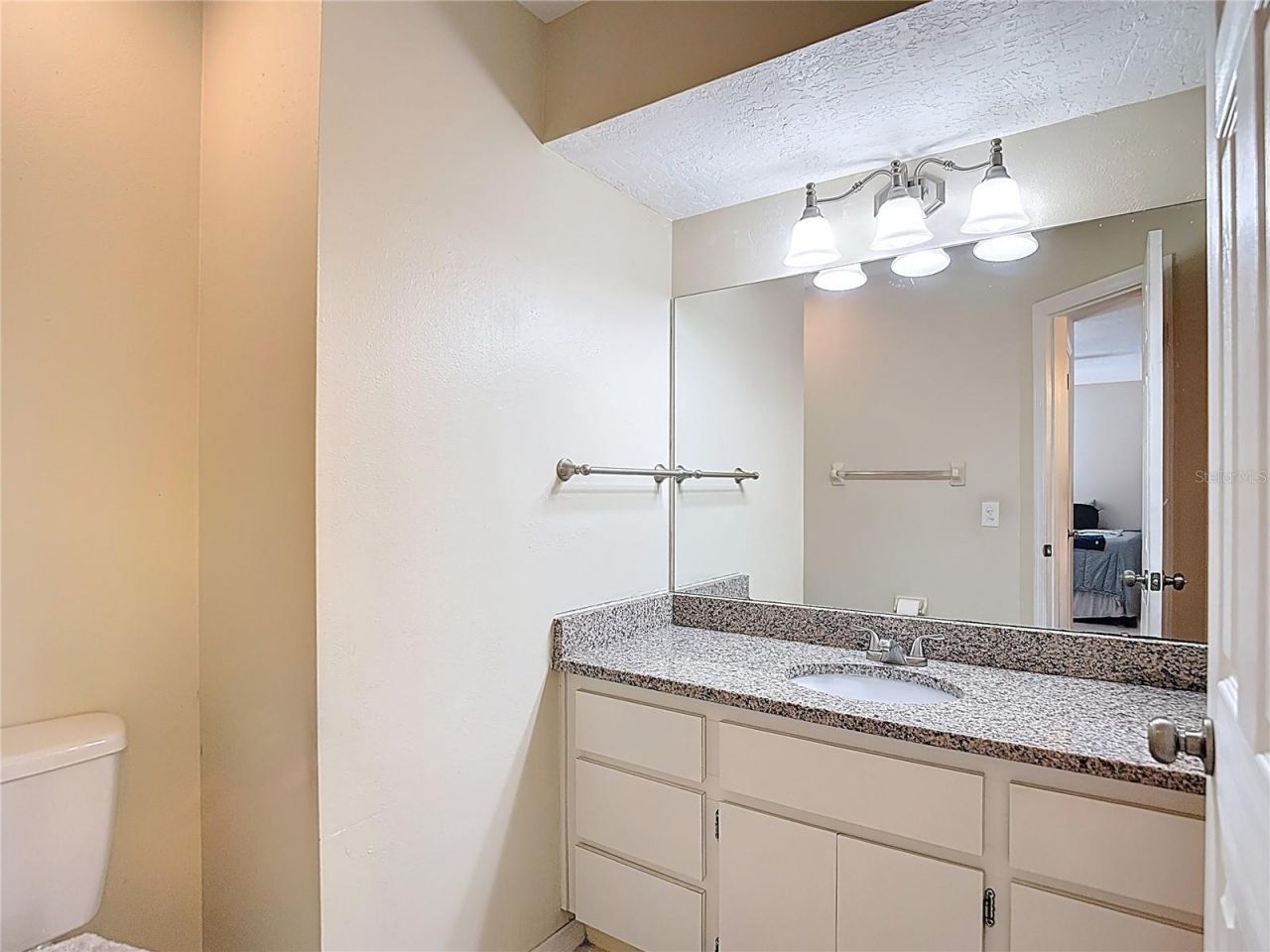 7385 Crestwood Drive, Weeki Wachee, FL 34613 Photo