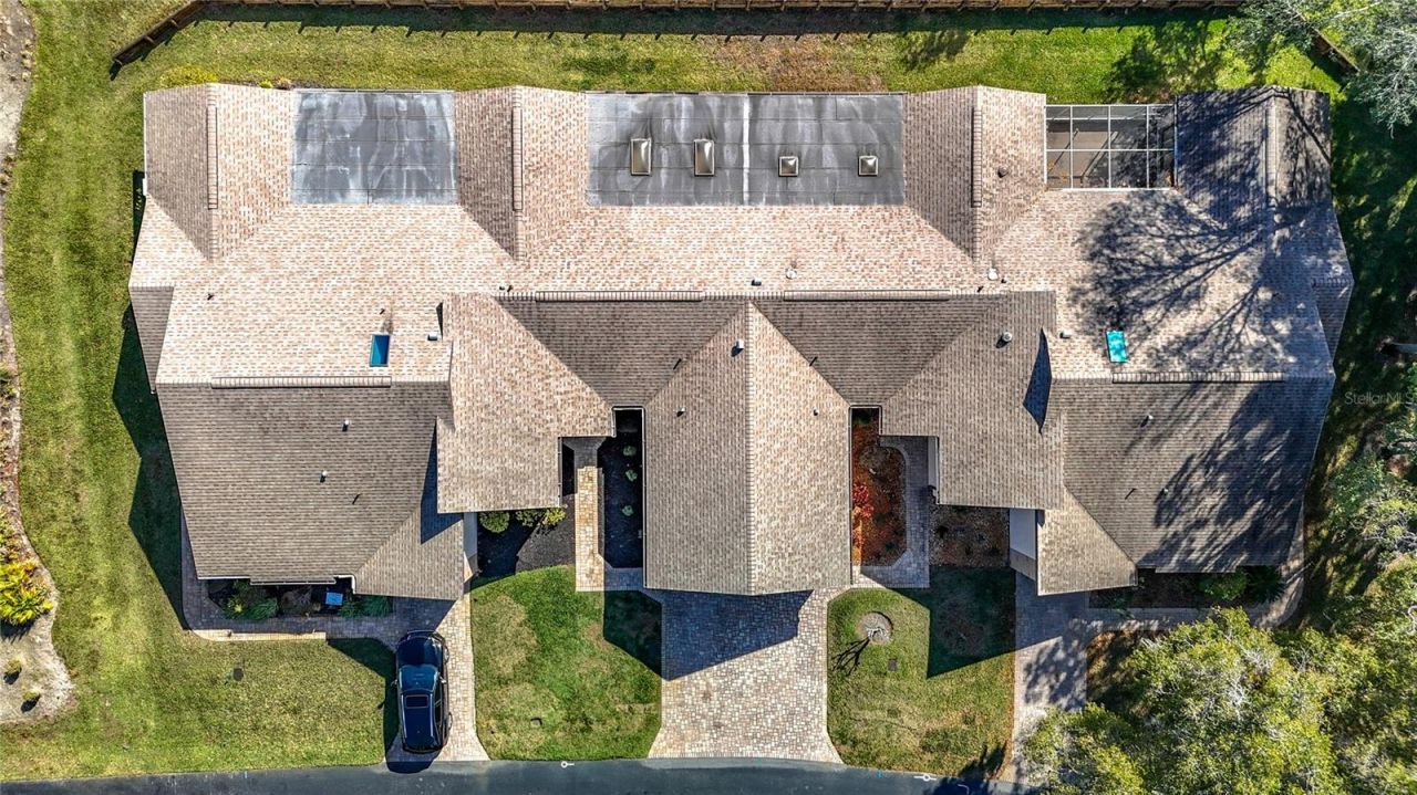 7385 Crestwood Drive, Weeki Wachee, FL 34613 Photo