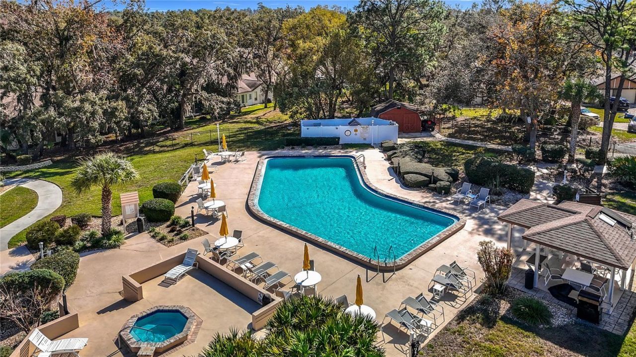 7385 Crestwood Drive, Weeki Wachee, FL 34613 Photo