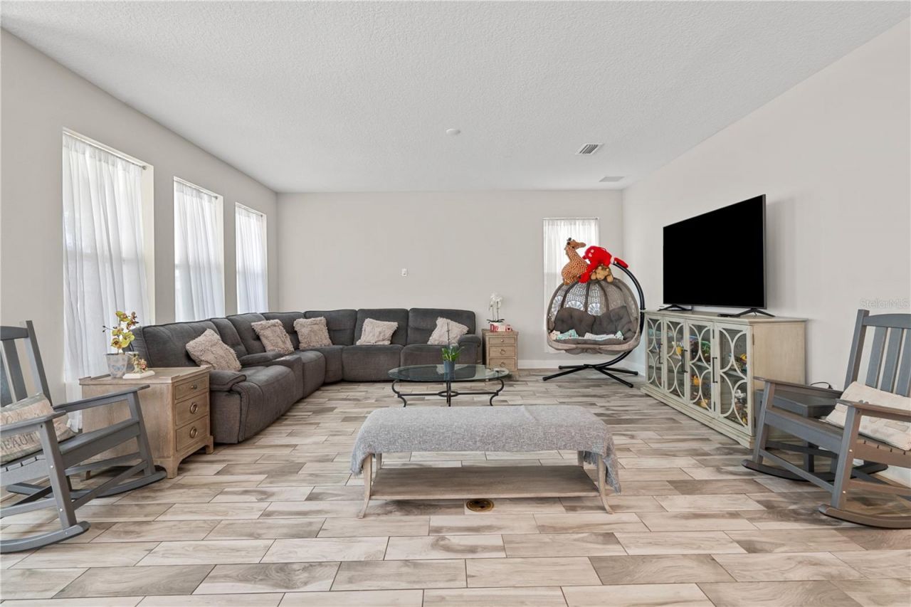 1415 Crystal Lake Drive, Lakeland, FL 33801 Photo
