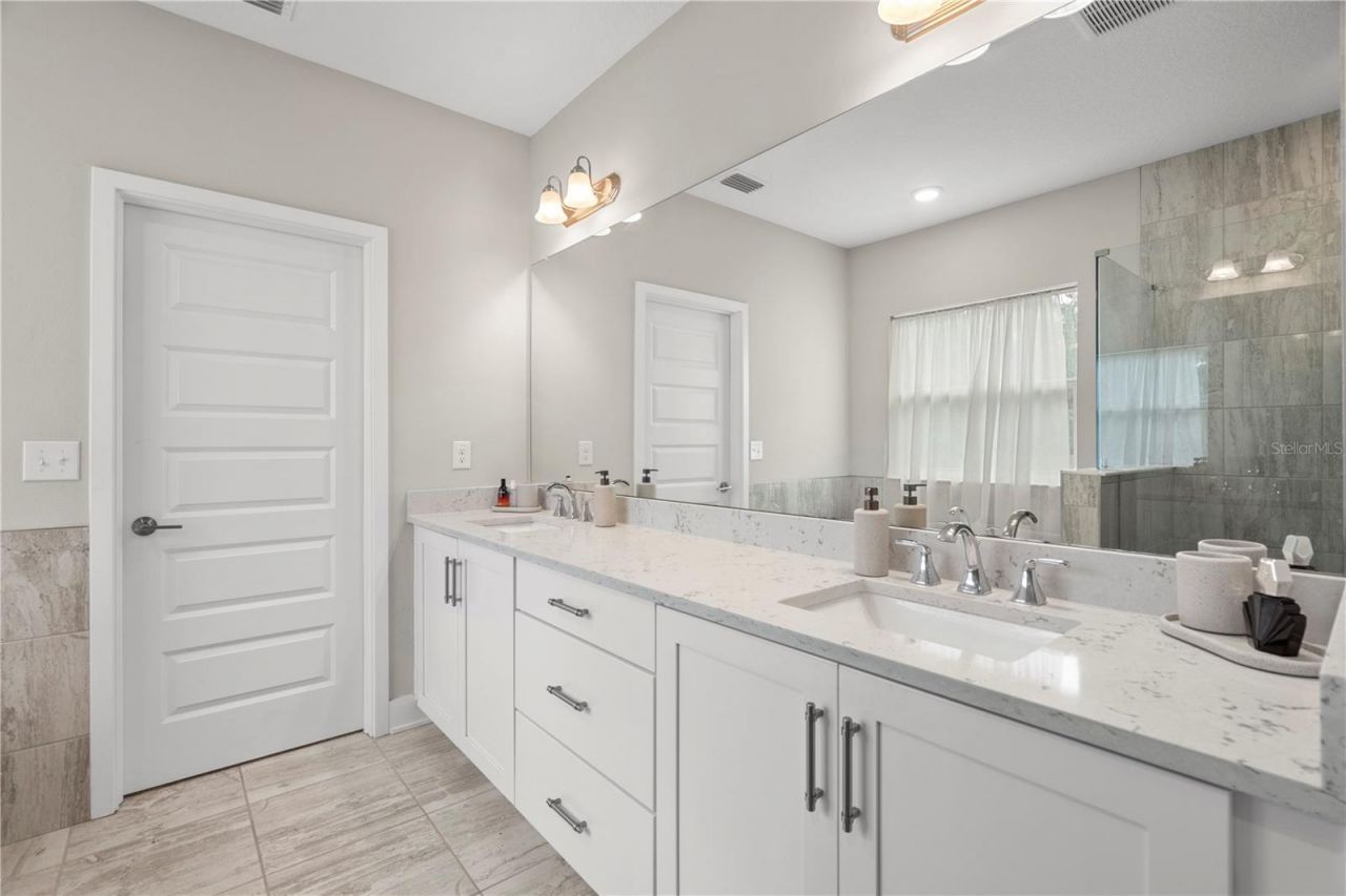 1415 Crystal Lake Drive, Lakeland, FL 33801 Photo