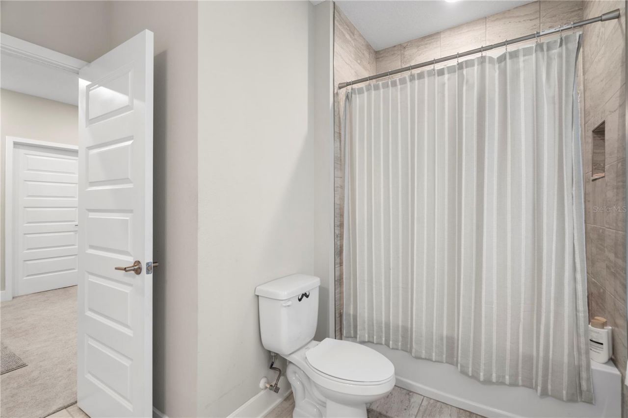 1415 Crystal Lake Drive, Lakeland, FL 33801 Photo