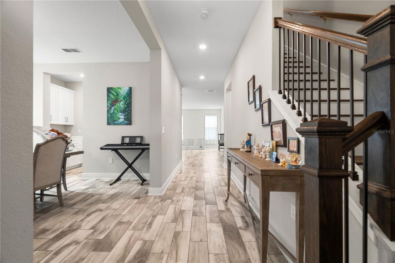 1415 Crystal Lake Drive, Lakeland, FL 33801 Photo