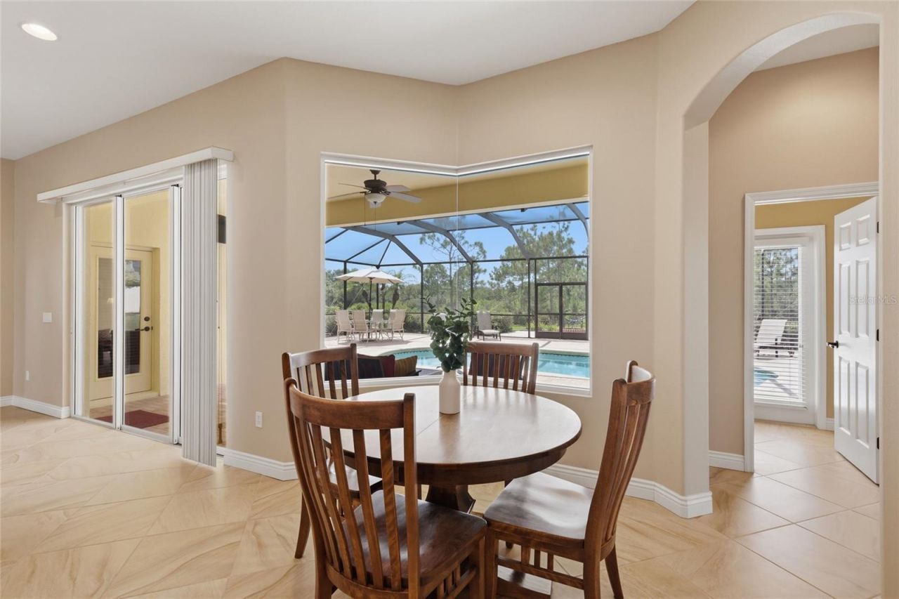 23327 Red Robin Place, Bradenton, FL 34202 Photo