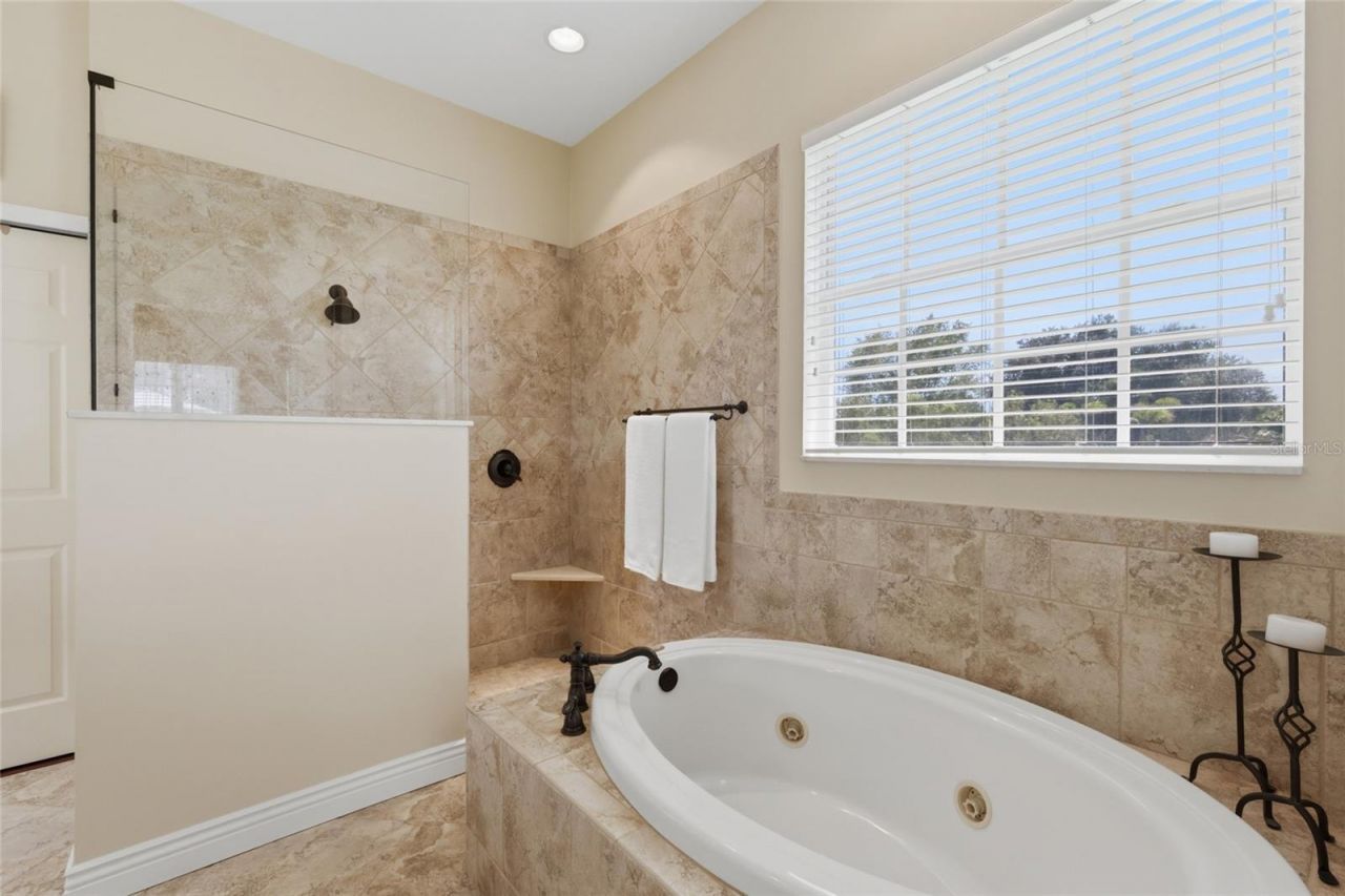 23327 Red Robin Place, Bradenton, FL 34202 Photo