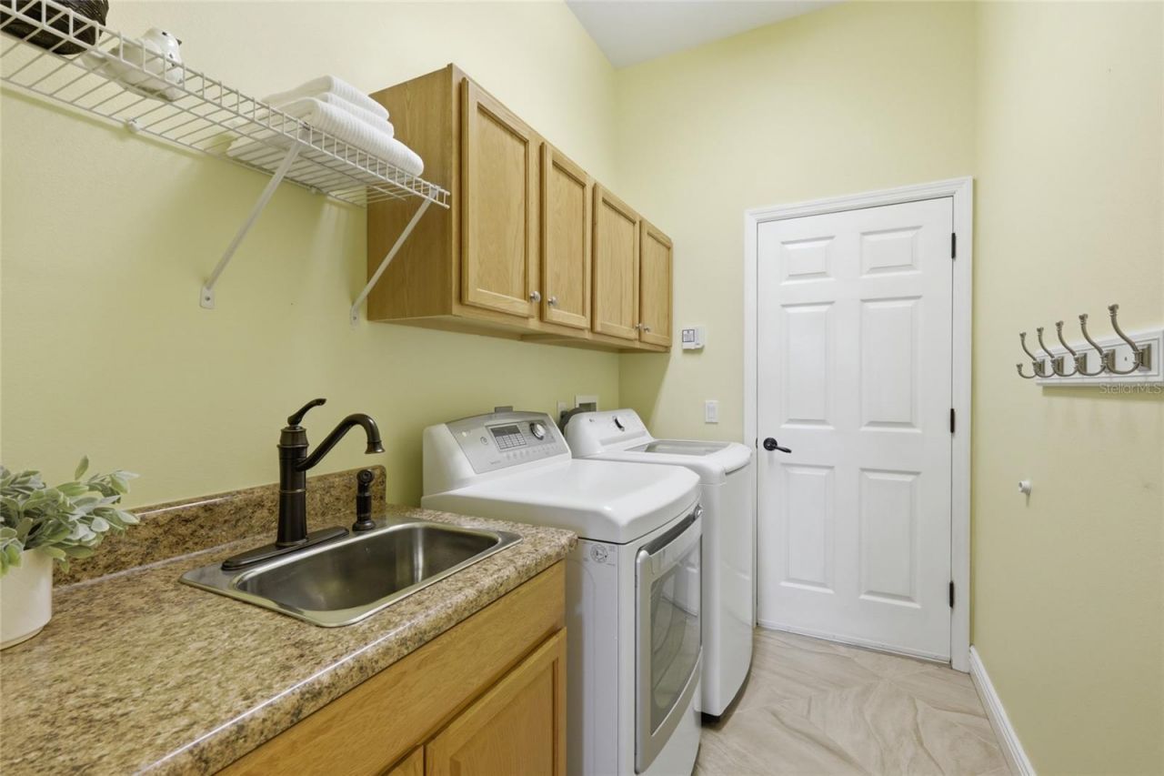 23327 Red Robin Place, Bradenton, FL 34202 Photo