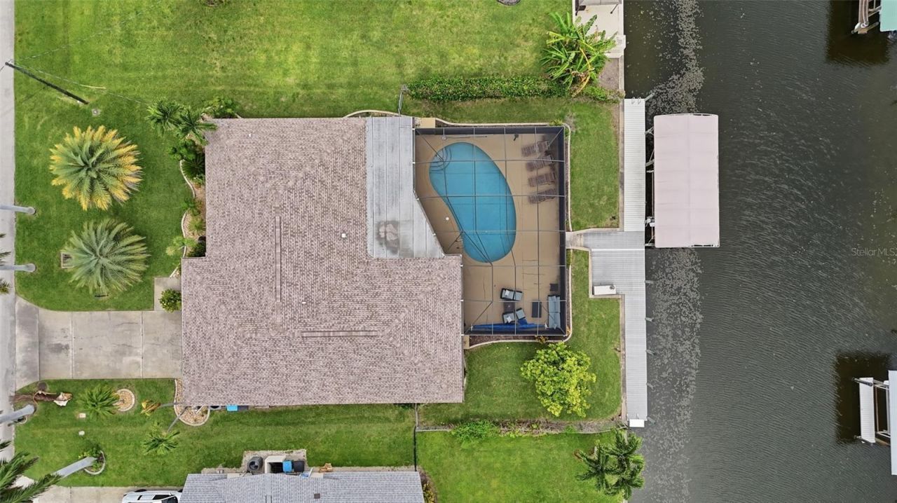 418 Avalon Drive, Cape Coral, FL 33904 Photo