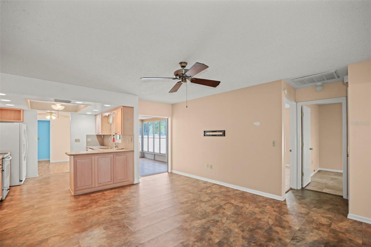 1112 40th Ave Ne, Saint Petersburg, FL 33703 Photo