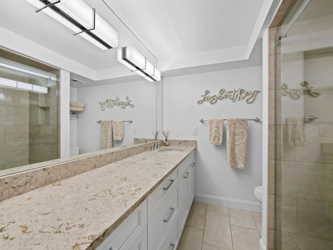 448 Gulf Of Mexico Drive, Unit A104, Longboat Key, FL 34228 Photo