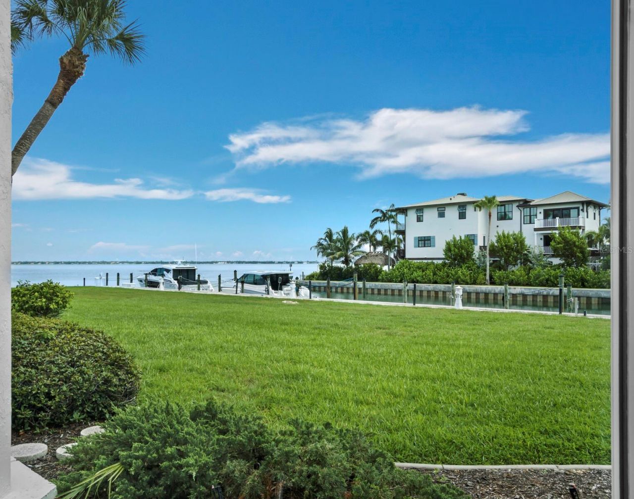 448 Gulf Of Mexico Drive, Unit A104, Longboat Key, FL 34228 Photo