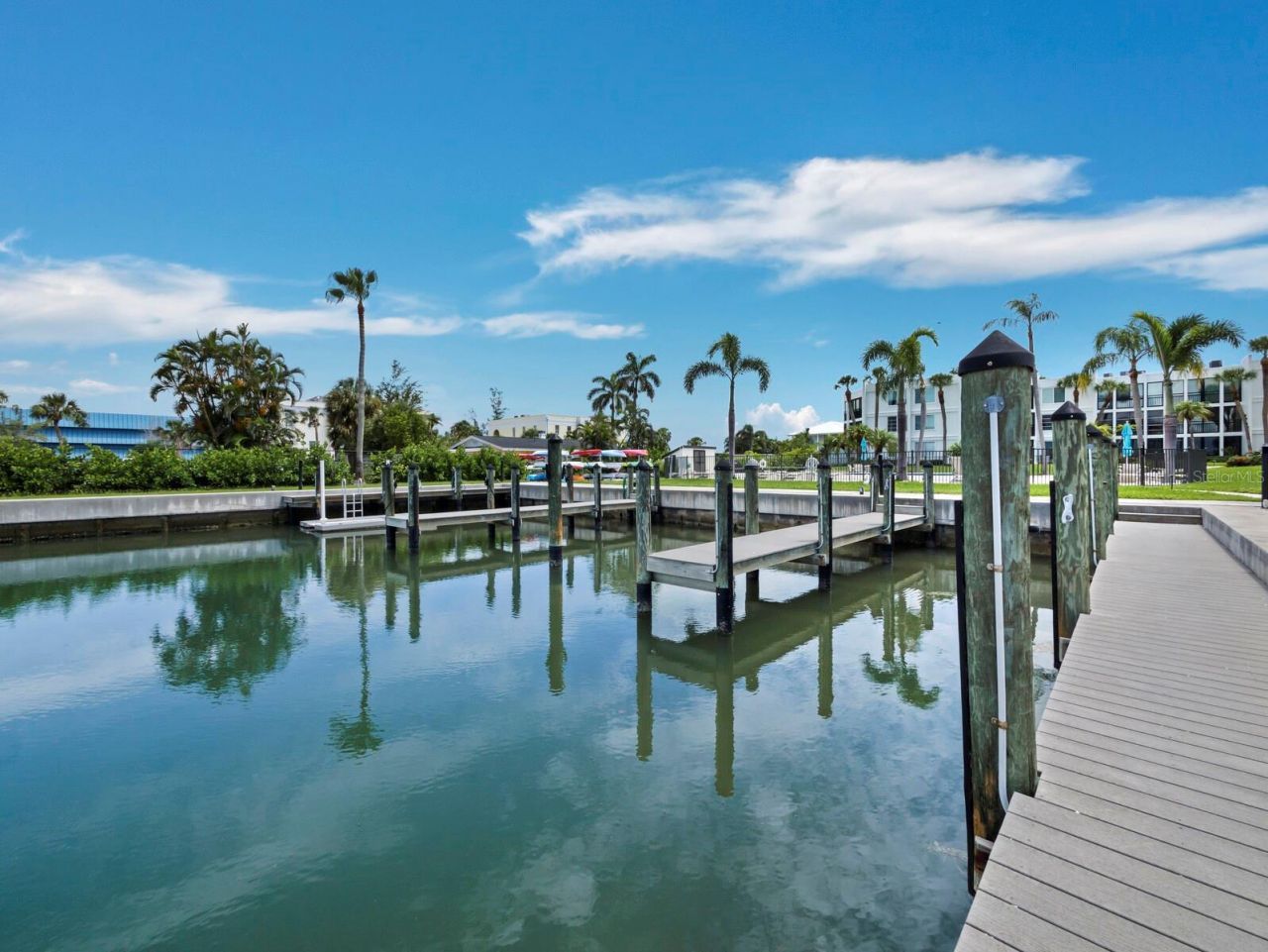 448 Gulf Of Mexico Drive, Unit A104, Longboat Key, FL 34228 Photo